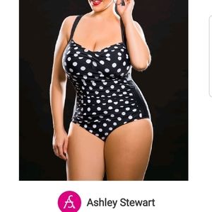 1 piece Ashley stewart never been worn size 24. I